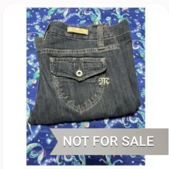 @anonymous10596 Trade Bundle Box #1 - Picture 8 of 8